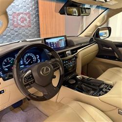Lexus LX